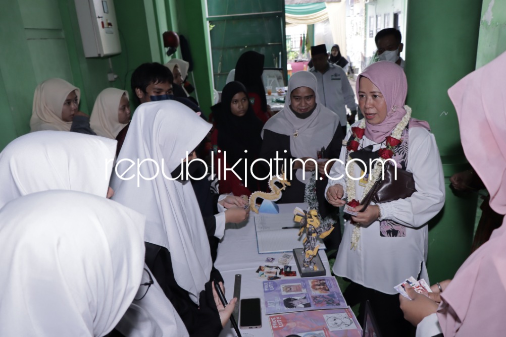 172 Perusahaan Kolaps dan 145 Pindah dari Sidoarjo, Siswa SMK Plus NU Dibekali Job Maching Jelang Kelulusan