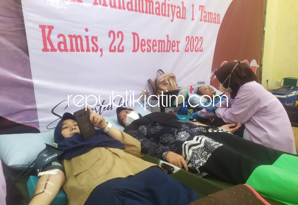 Sambut Hari Ibu Tahun 2022, Smamita Gelar Donor Darah Bersama Siswa, Guru dan Warga Sekitar