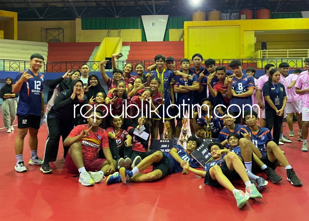 Tim Putra dan Putri Handball SMA Negeri 4 Sidoarjo Kompak Juara 2 Unesa Cup 2022