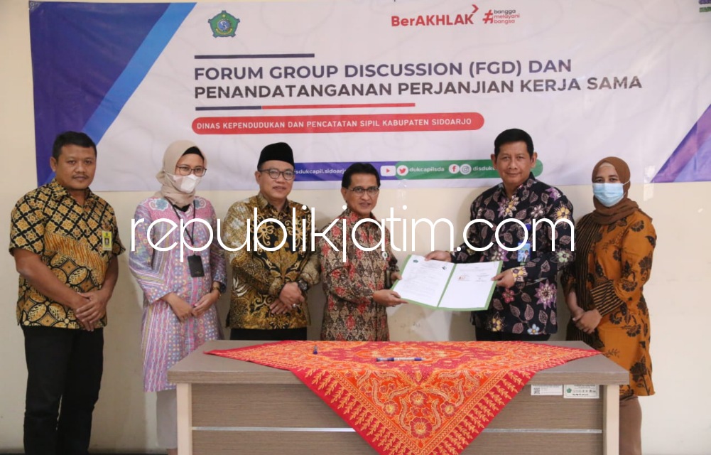 Dispendukcapil Sidoarjo Teken Kerjasama Pemanfaatan Data dengan DWP Sidoarjo dan 11 Rumah Sakit Swasta