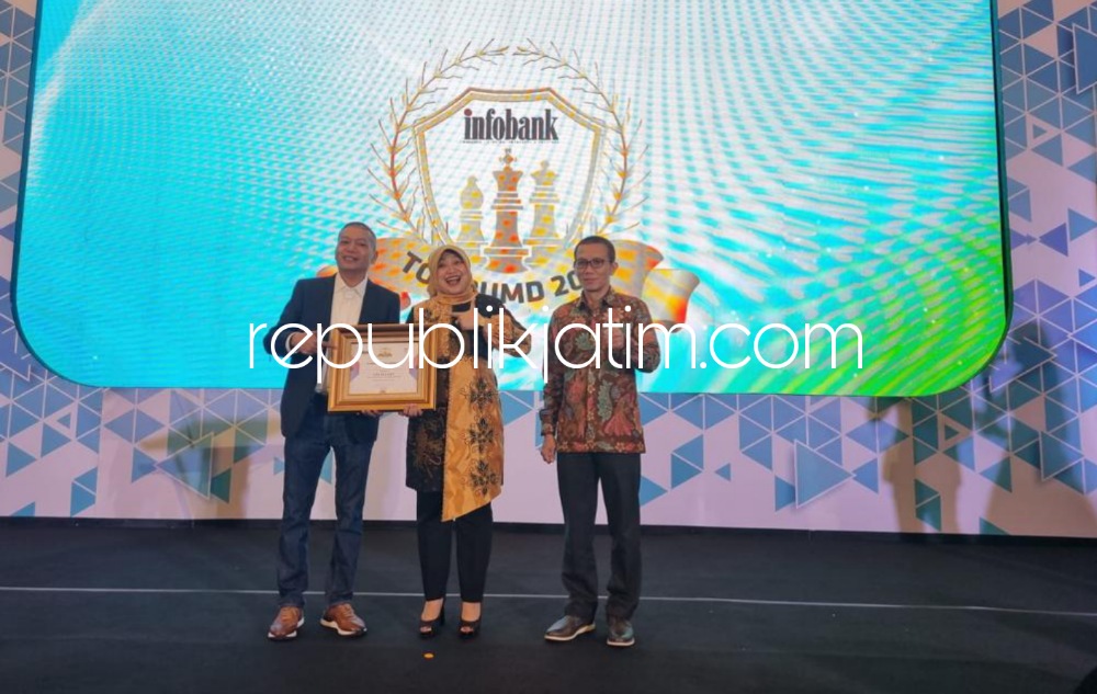 Raih TOP BUMD Awards 2023 dan TOP Outstanding Women, Sebulan BPR Delta Artha Sidoarjo Boyong 2 Penghargaan Sekaligus