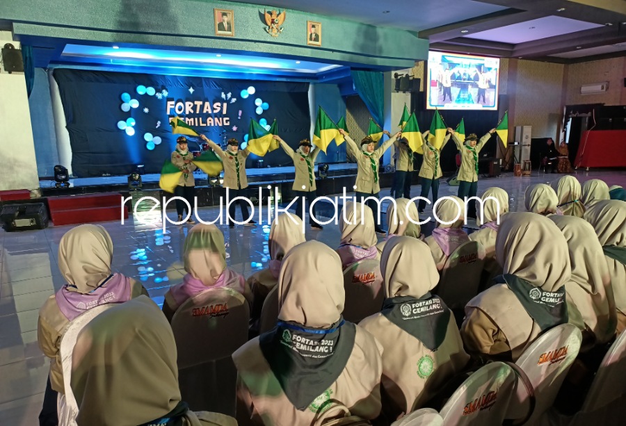 Unjuk Berbagai Prestasi dan Kelebihan Ekstra Kurikuler, 340 Siswa Baru Dikenalkan Budaya Smamda Sidoarjo Selama Fortasi