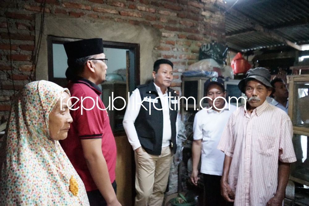 Masuk RTLH, Rumah Juru Kunci Makam Dukuhsari Jabon Dijanjikan Direhab