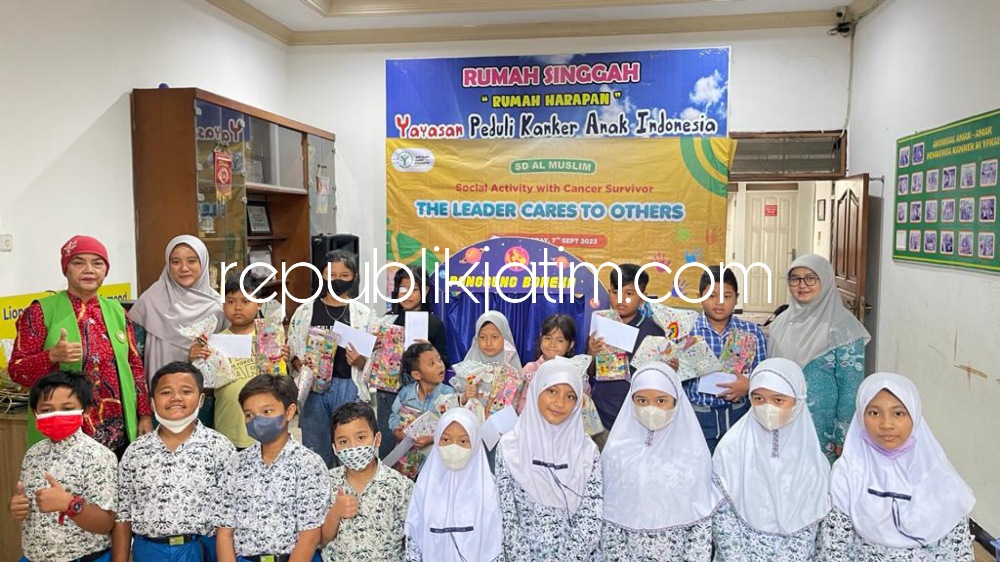 Safari Sosial Siswa SD Al Muslim, Berbagi dengan Sesama Kunjungi dan YPKAI Peduli Kanker di Surabaya