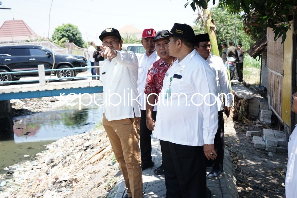 Disidak Wabup Sidoarjo, Sungai di Deltasari Waru Bakal Segera Dinormalisasi