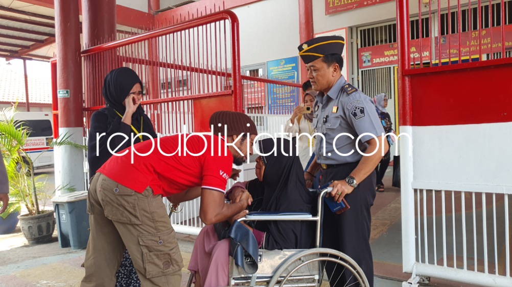 18 Tahun Dinanti, Lapas Kelas I Surabaya Bersama BNPT Pertemukan Napiter Dengan Keluarganya Lagi