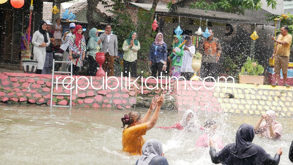 Sidak 10 Nominasi Lomba Sido Resik, Ning Sasha Apresiasi Kontribusi Warga Tumbuhkan Perekonomian Wisata Air Sungai