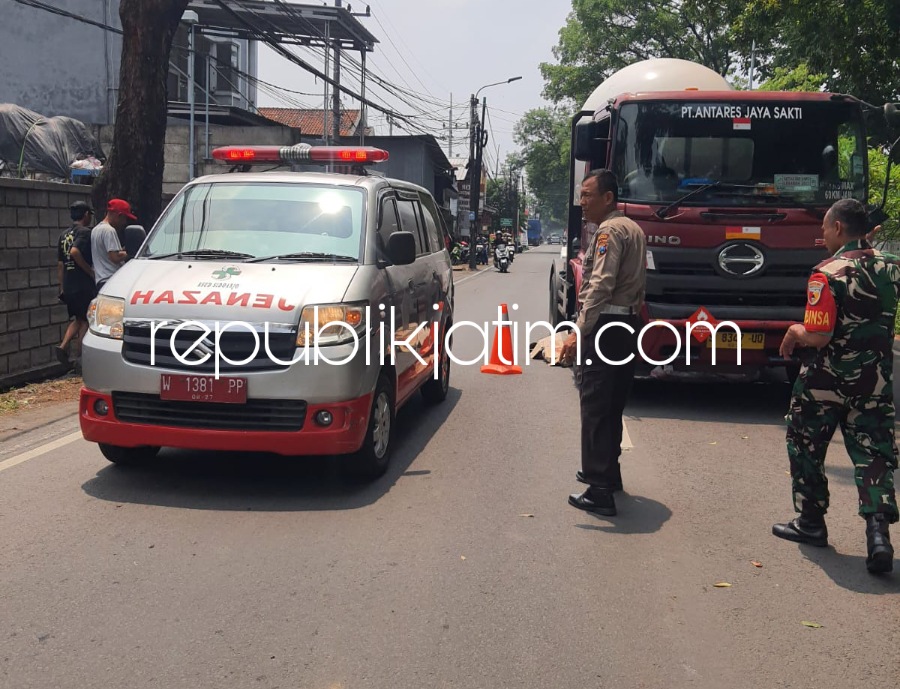 Pelajar SD Meninggal Usai Terpental Terjatuh dari Motor Terlindas Truk Tangki di JL Raya Lebo Sidoarjo