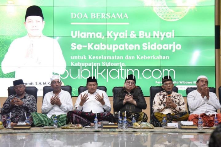 Doakan Sidoarjo Diberi Keselamatan dan Keberkahan, 100 Kiai dan Ulama Tumplek Blek di Pendopo Delta Wibawa