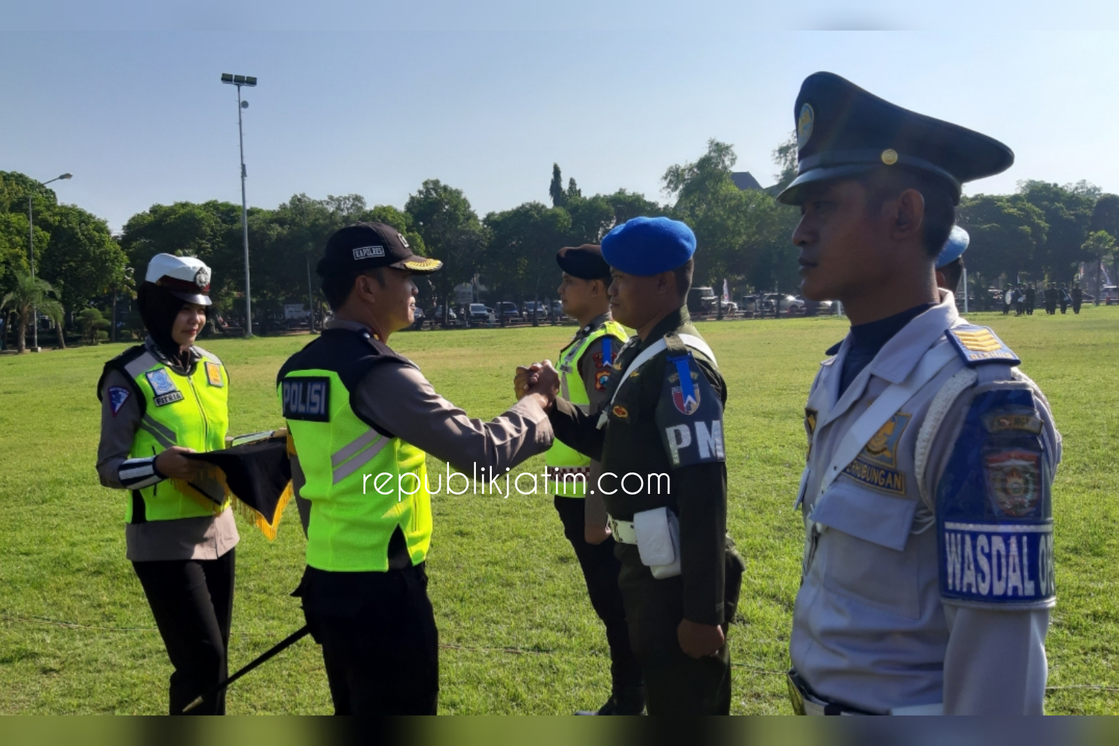 Polres Ngawi Gelar Apel Operasi Ketupat Semeru 2019