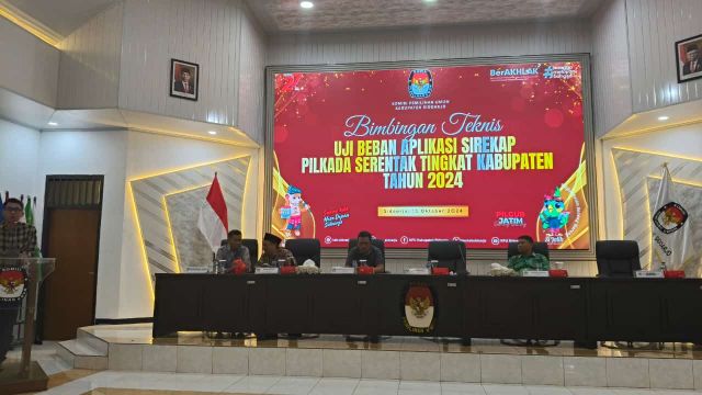 Butuh Penyempurnaan Server, KPU Sidoarjo dan PPK Mulai Uji Coba  SIREKAP Pilkada 2024