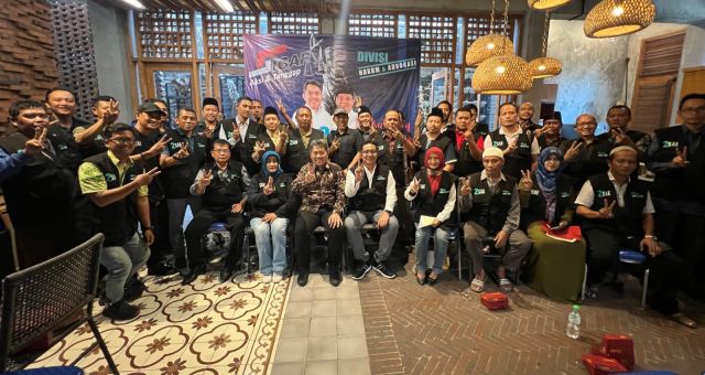 Bulatkan Tekad, 100 Pengacara Sidoarjo Gabung Divisi Hukum dan Advokasi Siap Menangkan Mas Iin dan Abah Edy