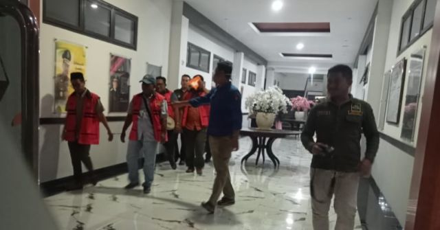 Penyidik Kejari Sidoarjo Tahan 2 Ketua Pokmas Wage dan 2 Rekanan Tersangka Proyek Fiktif Dana Hibah Provinsi Jatim