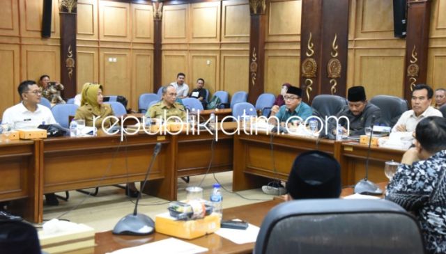 Polemik Pembatalan Pelantikan 495 Pejabat, Pemkab dan Komisi A DPRD Sidoarjo Sepakat Konsultasi ke Kemendagri