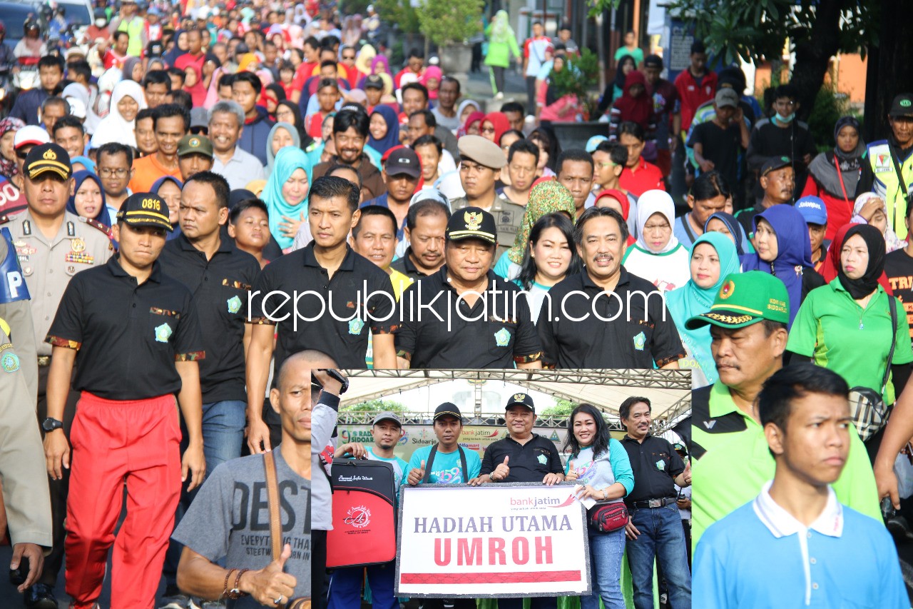 Hadiah Utama Umroh 3 Orang, Ribuan Warga Sidoarjo Mlaku Bareng Bupati