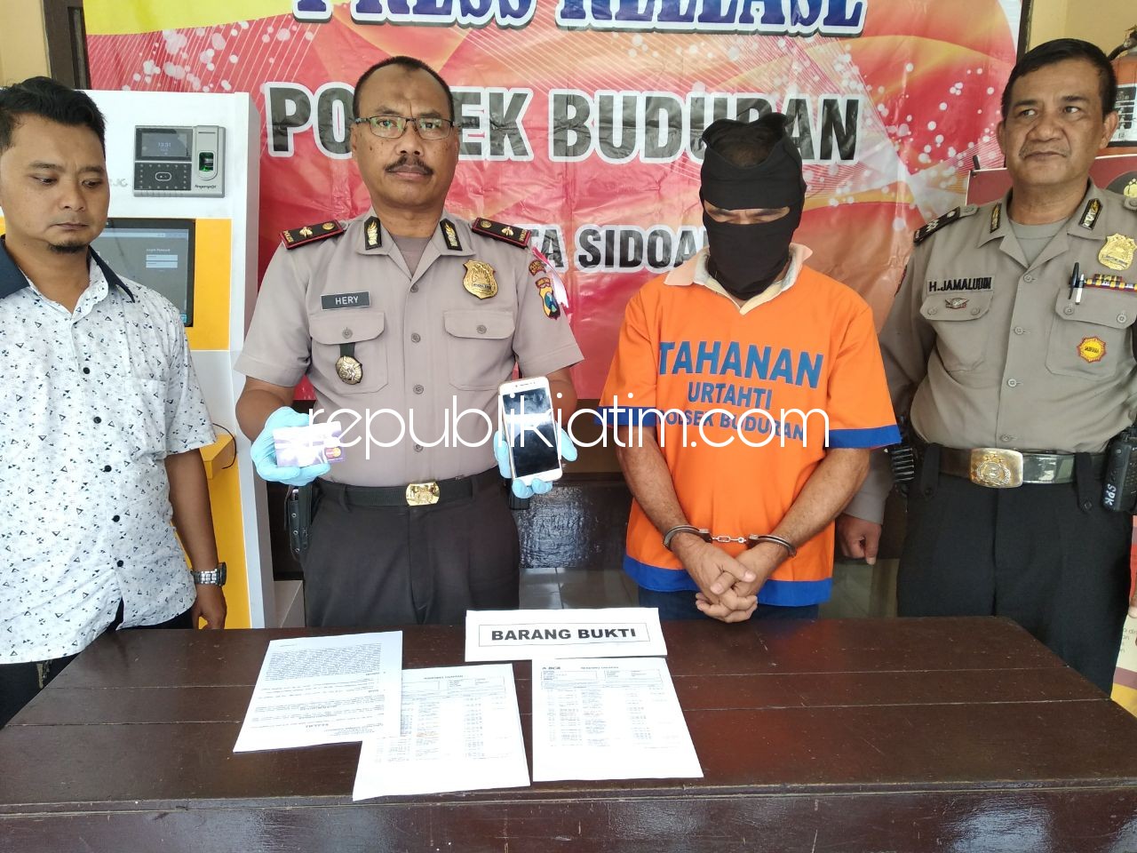 Polisi Bongkar Jaringan Sindikat Pencurian 2 ton Biji Plastik 